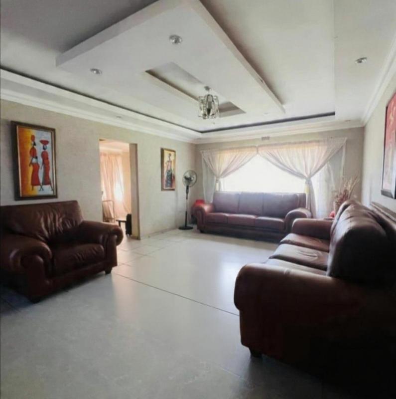 3 Bedroom Property for Sale in Vaalpark Free State